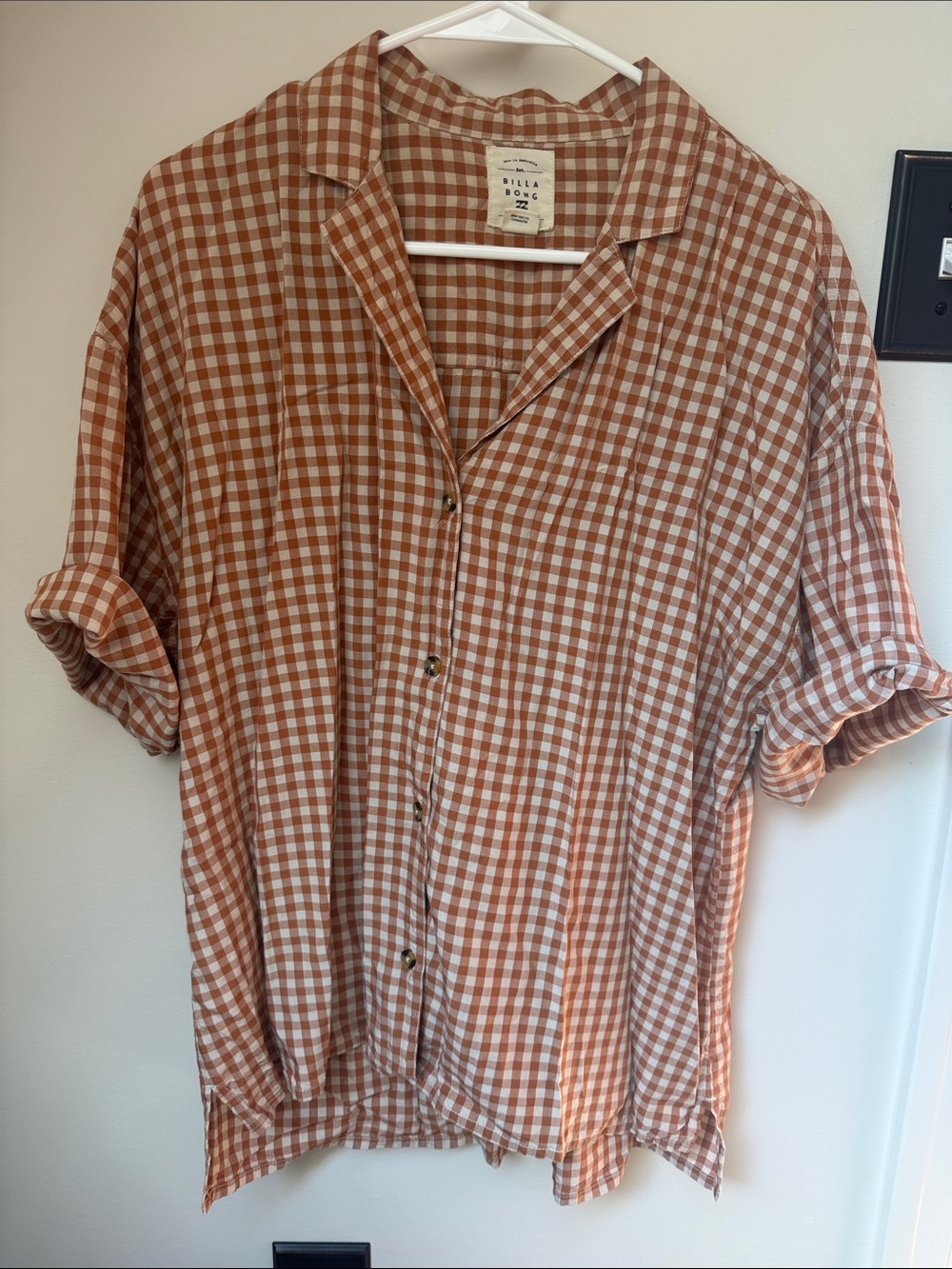 Billabong Rust and White Gingham Short Sleeve Button-Up Shirt